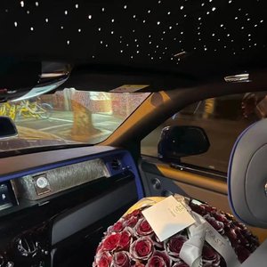 国产性爱在线视频
